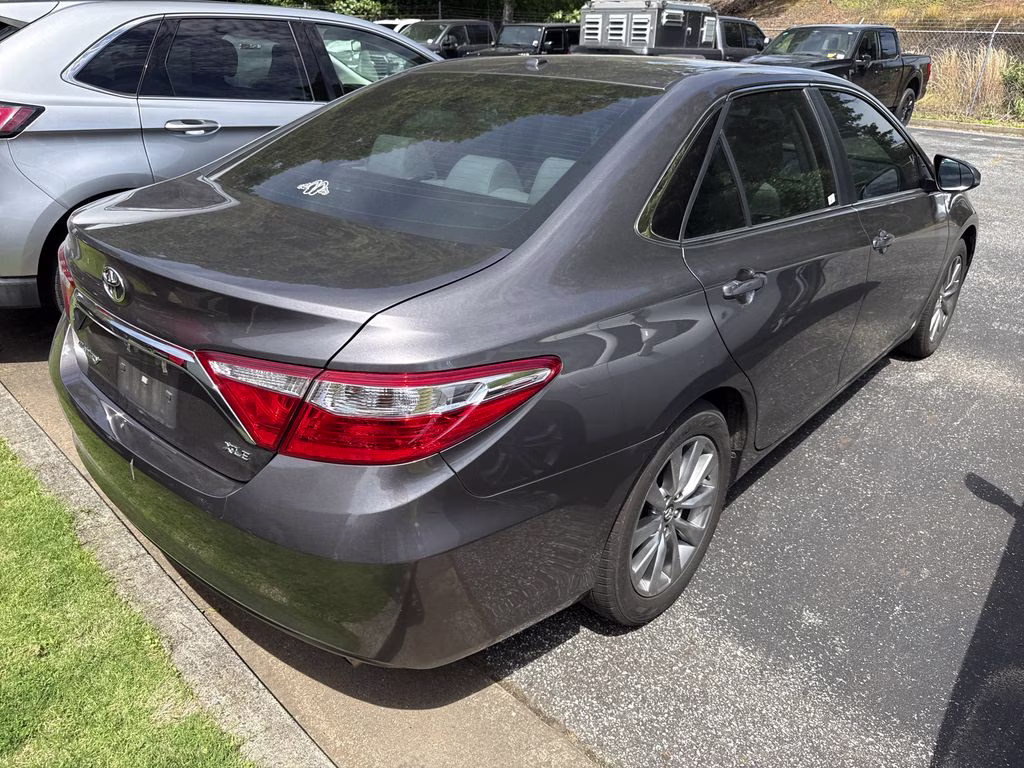 2016 Predawn Gray Mica Toyota Camry XLE FWD Sedan