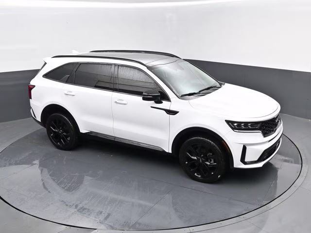 2022 Glacial White Pearl Kia Sorento SX AWD SUV