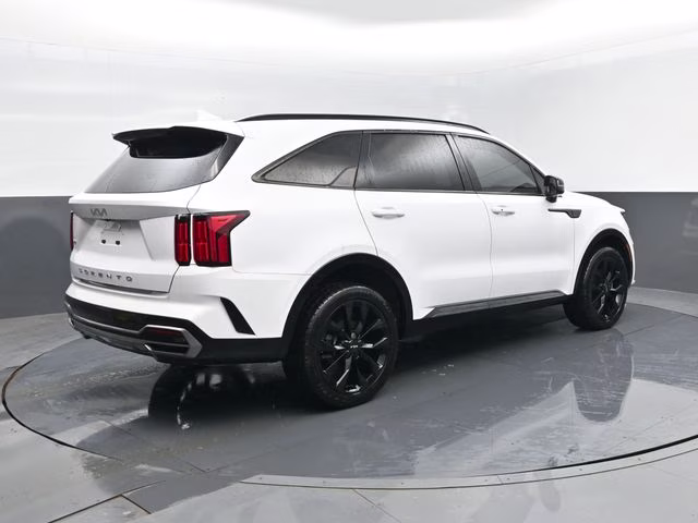 2022 Glacial White Pearl Kia Sorento SX AWD SUV