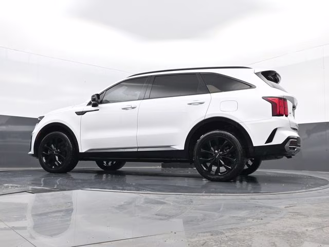 2022 Glacial White Pearl Kia Sorento SX AWD SUV