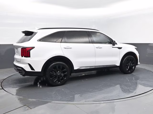 2022 Glacial White Pearl Kia Sorento SX AWD SUV
