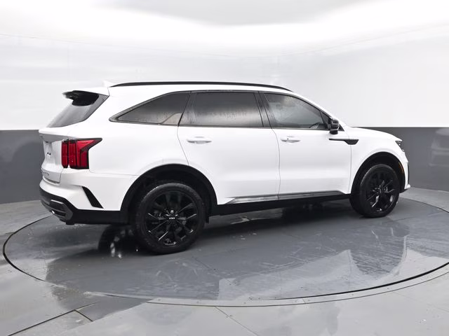 2022 Glacial White Pearl Kia Sorento SX AWD SUV