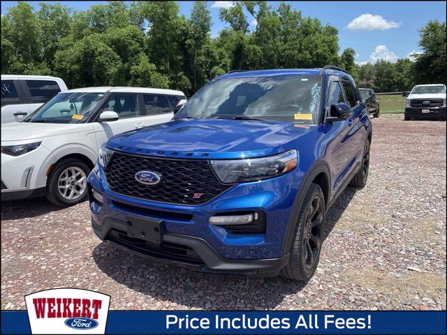 2023 Ford Explorer ST 4WD's photo
