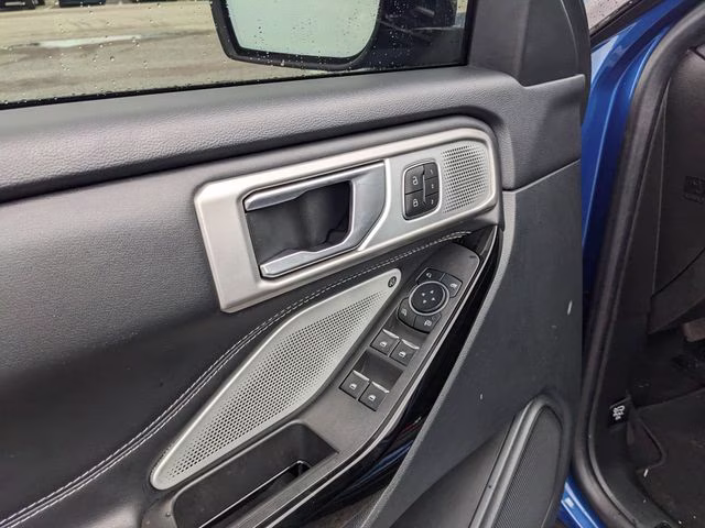 2023 Blue Metallic Ford Explorer ST 4X4 SUV
