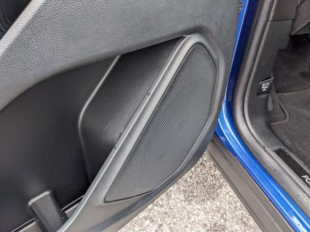 2023 Blue Metallic Ford Explorer ST 4X4 SUV