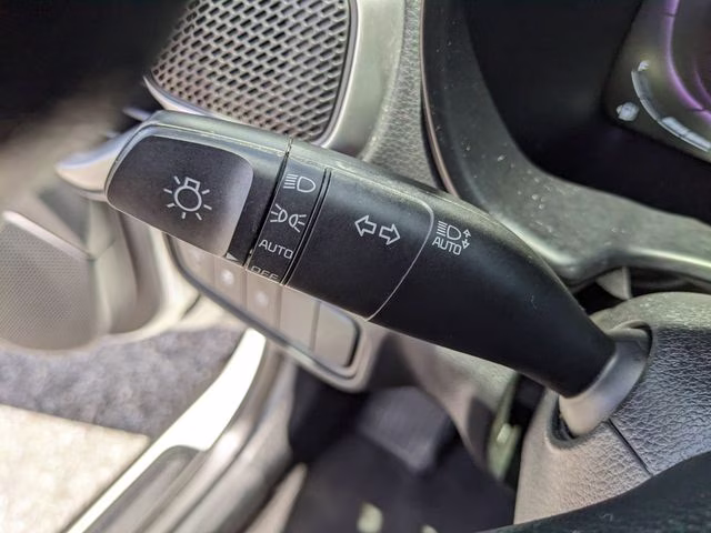2023 Snow White Pearl Kia Soul LX FWD Hatchback