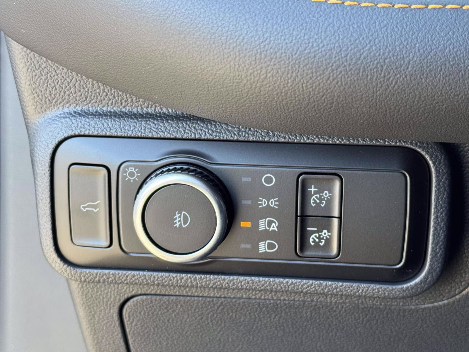 2026 Black Ford Explorer Tremor 4X4 SUV