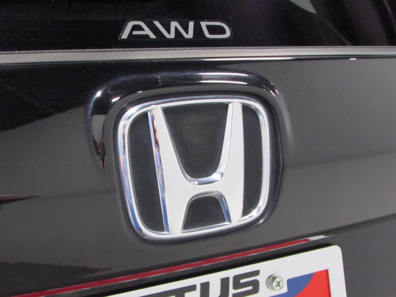 2023 Crystal Black Pearl Honda CR-V Hybrid Sport Touring AWD SUV