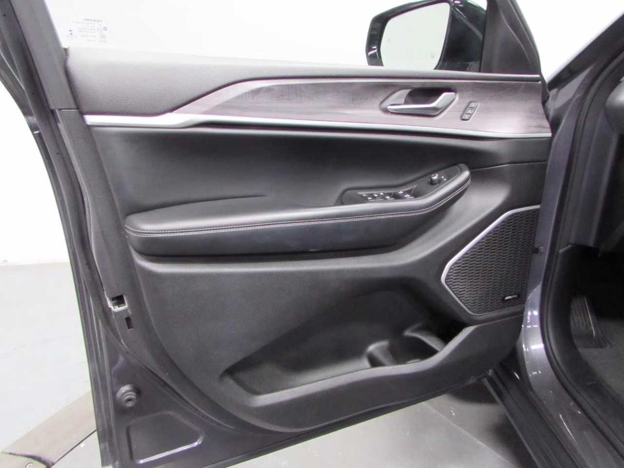 2021 Baltic Gray Metallic Clearcoat Jeep Grand Cherokee L Limited 4X4 SUV