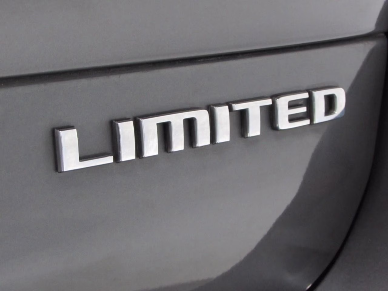 2021 Baltic Gray Metallic Clearcoat Jeep Grand Cherokee L Limited 4X4 SUV