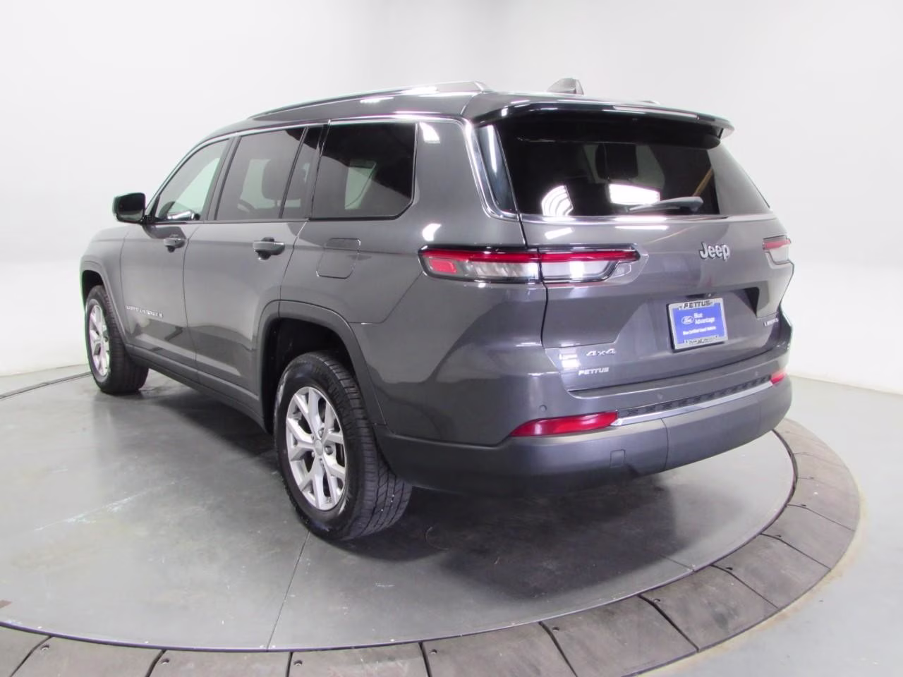 2021 Baltic Gray Metallic Clearcoat Jeep Grand Cherokee L Limited 4X4 SUV
