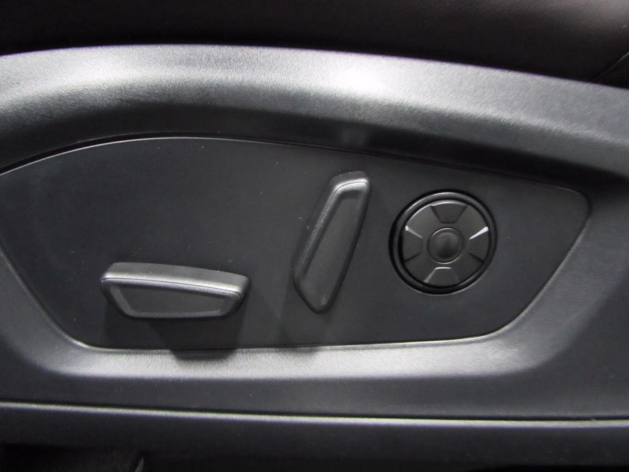 2026 Agate Black Metallic Ford Explorer Platinum 4X4 SUV