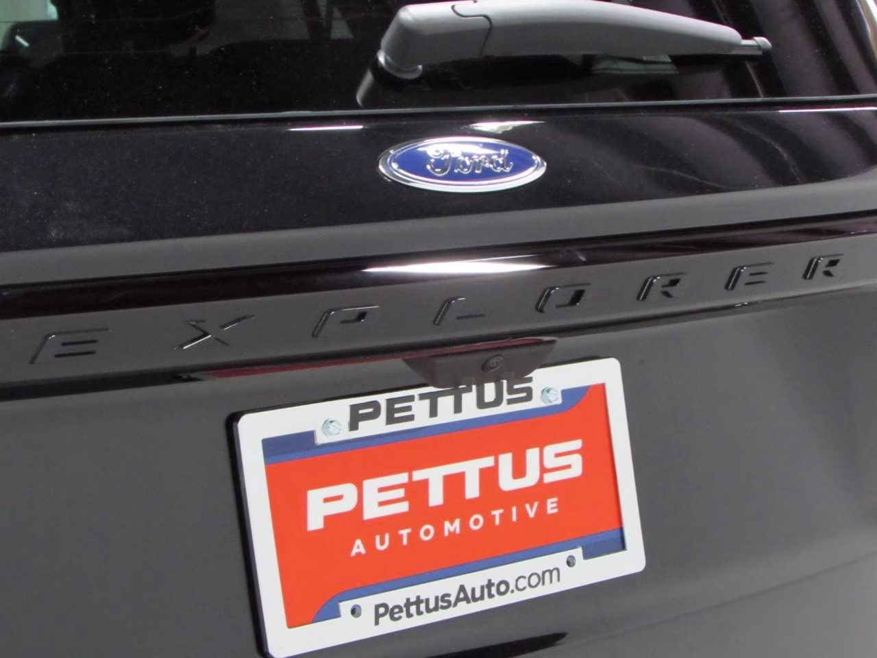 2026 Agate Black Metallic Ford Explorer Platinum 4X4 SUV