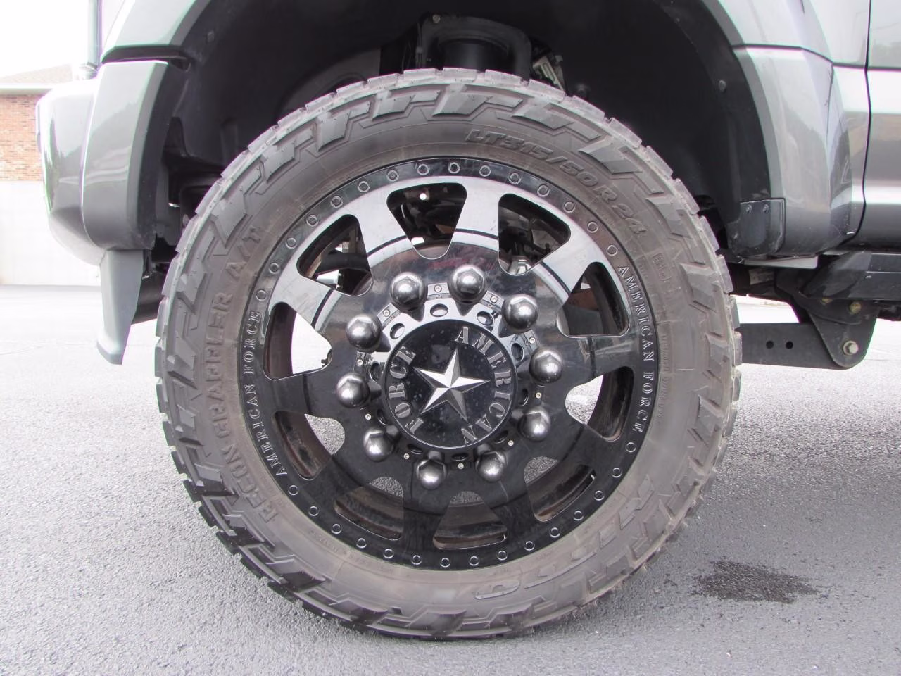2020 Iconic Silver Metallic Ford Super Duty F-450 DRW Platinum DRW 4X4 Truck