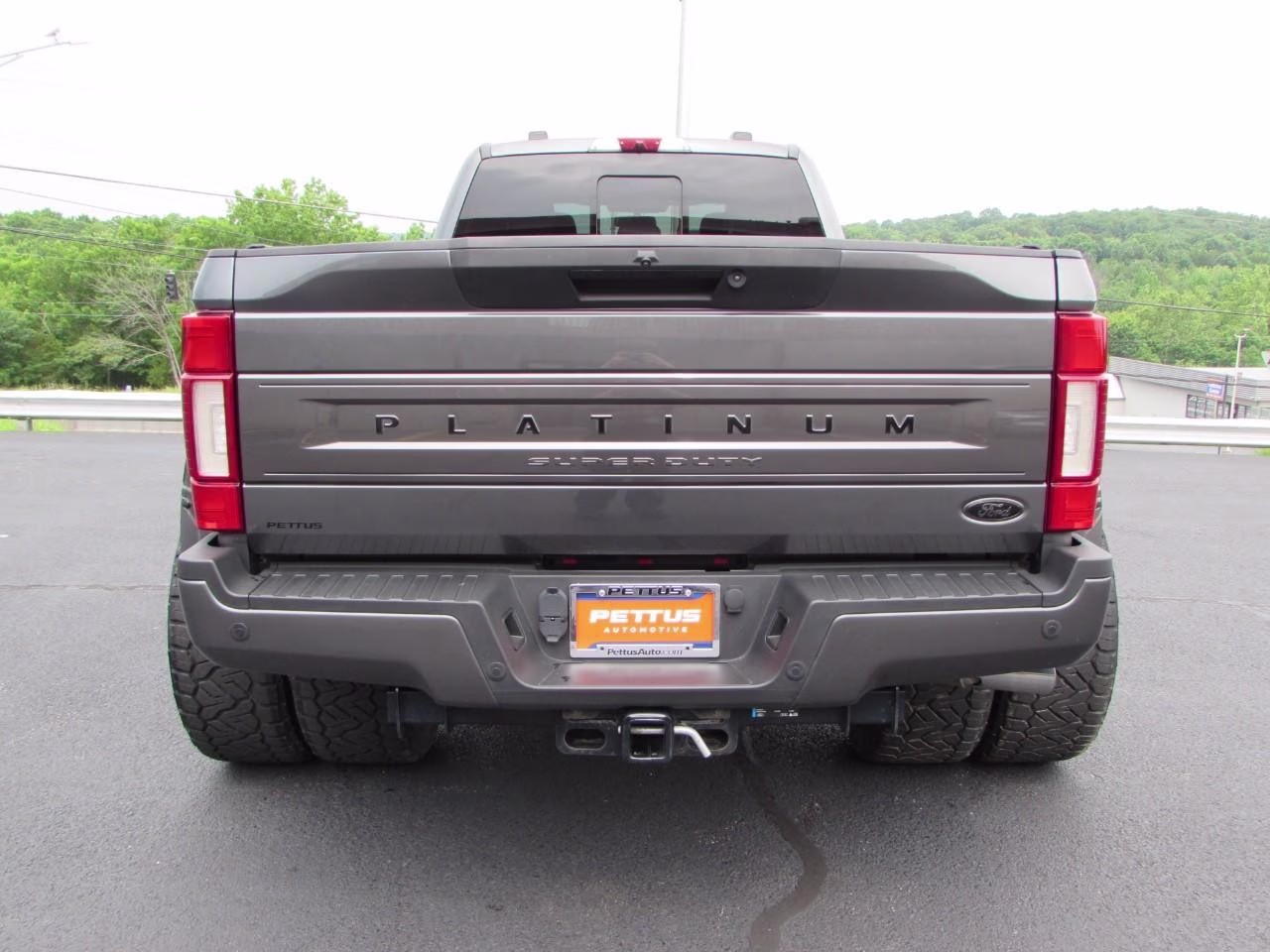 2020 Iconic Silver Metallic Ford Super Duty F-450 DRW Platinum DRW 4X4 Truck