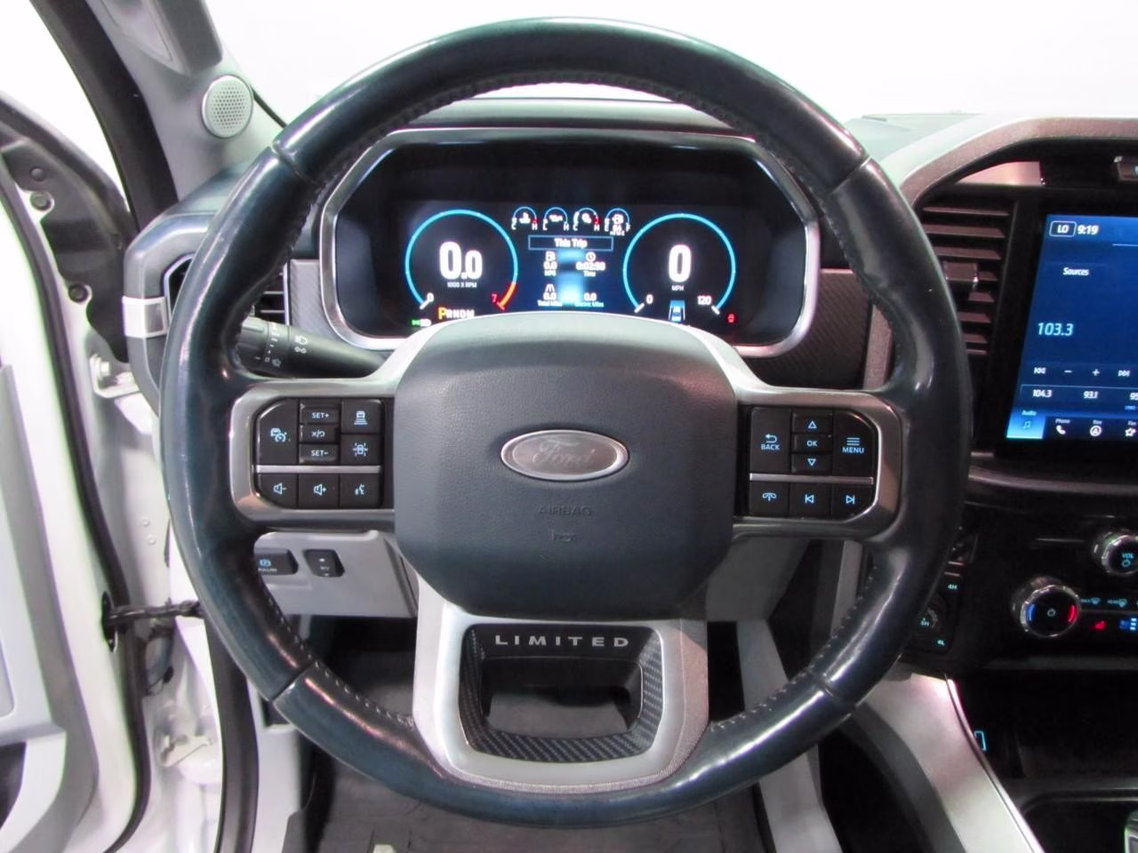 2023 Star White Metallic Tri-Coat Ford F-150 Limited 4X4 Truck