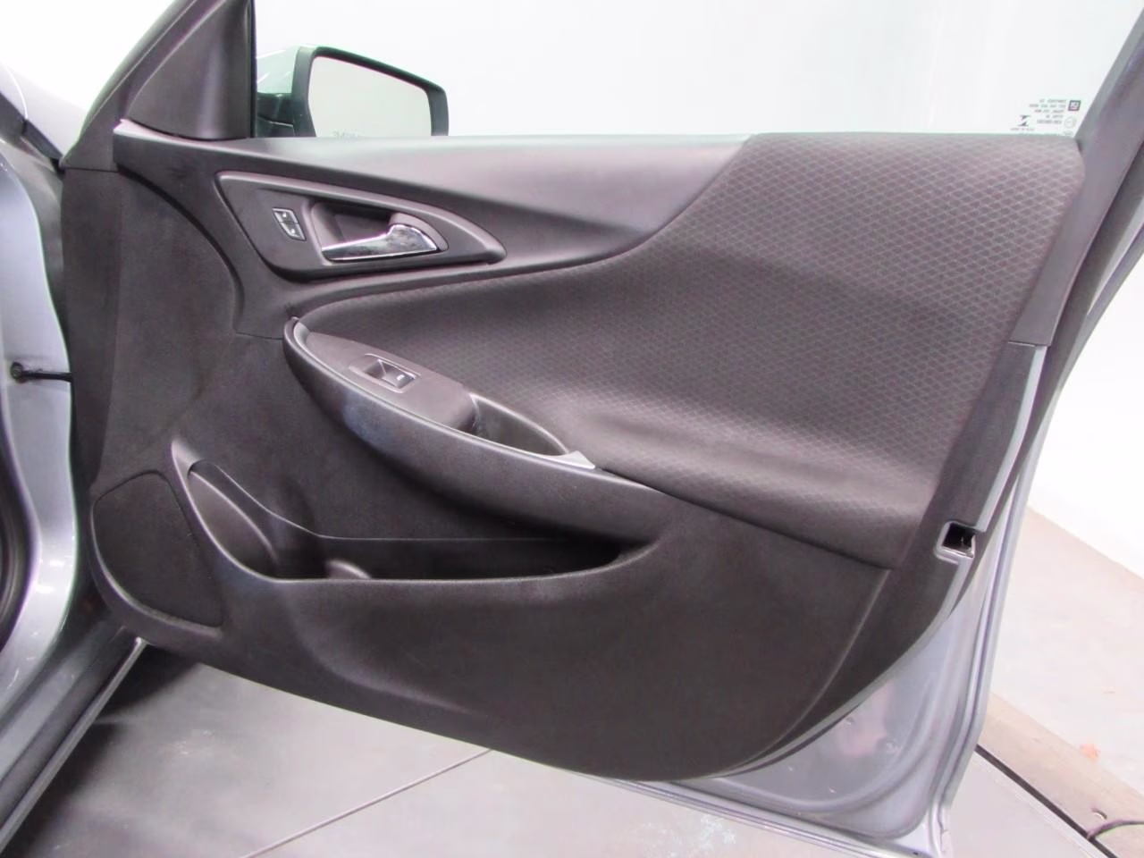 2024 Sterling Gray Metallic Chevrolet Malibu LT 1LT FWD Sedan