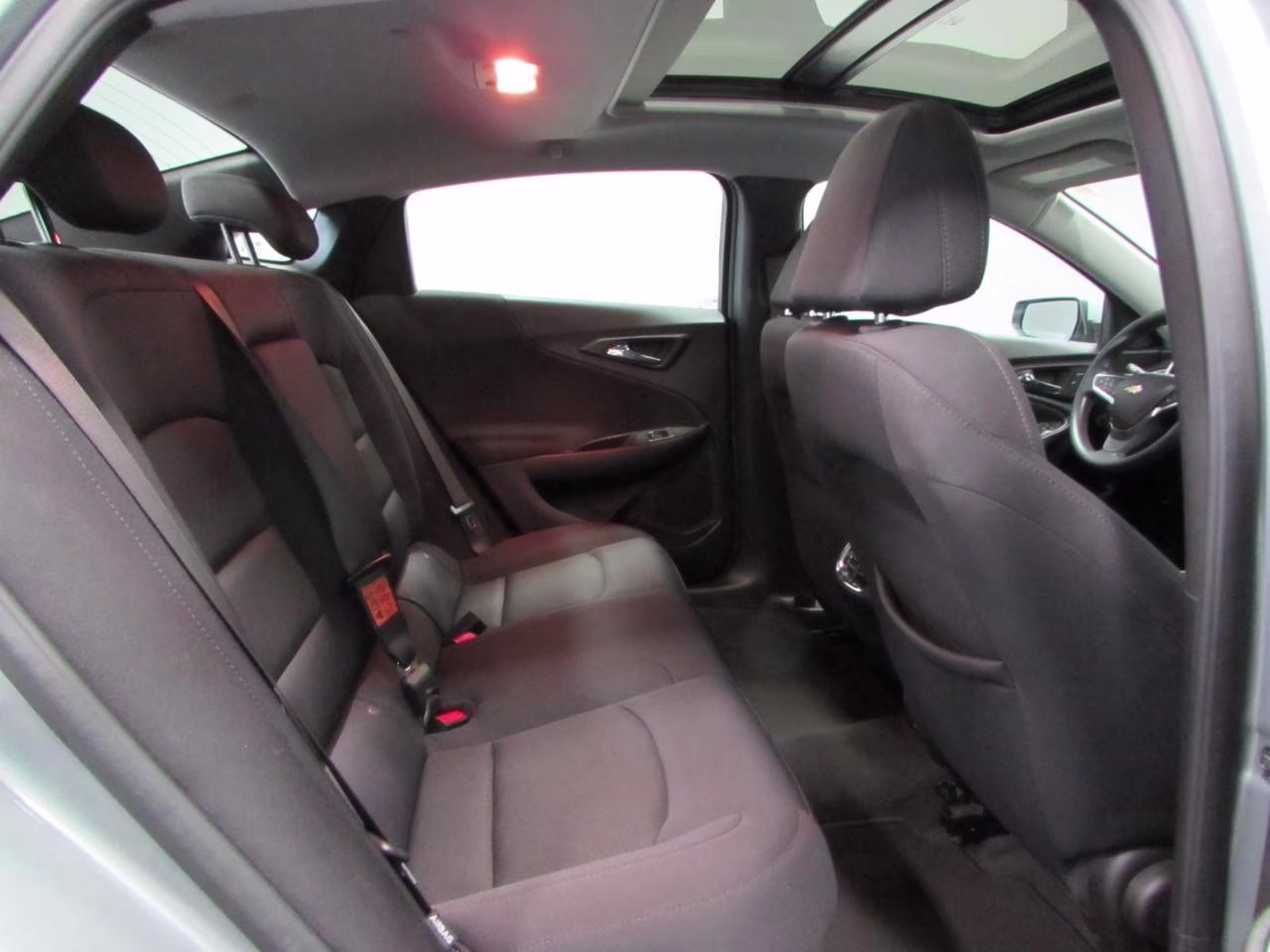 2024 Sterling Gray Metallic Chevrolet Malibu LT 1LT FWD Sedan