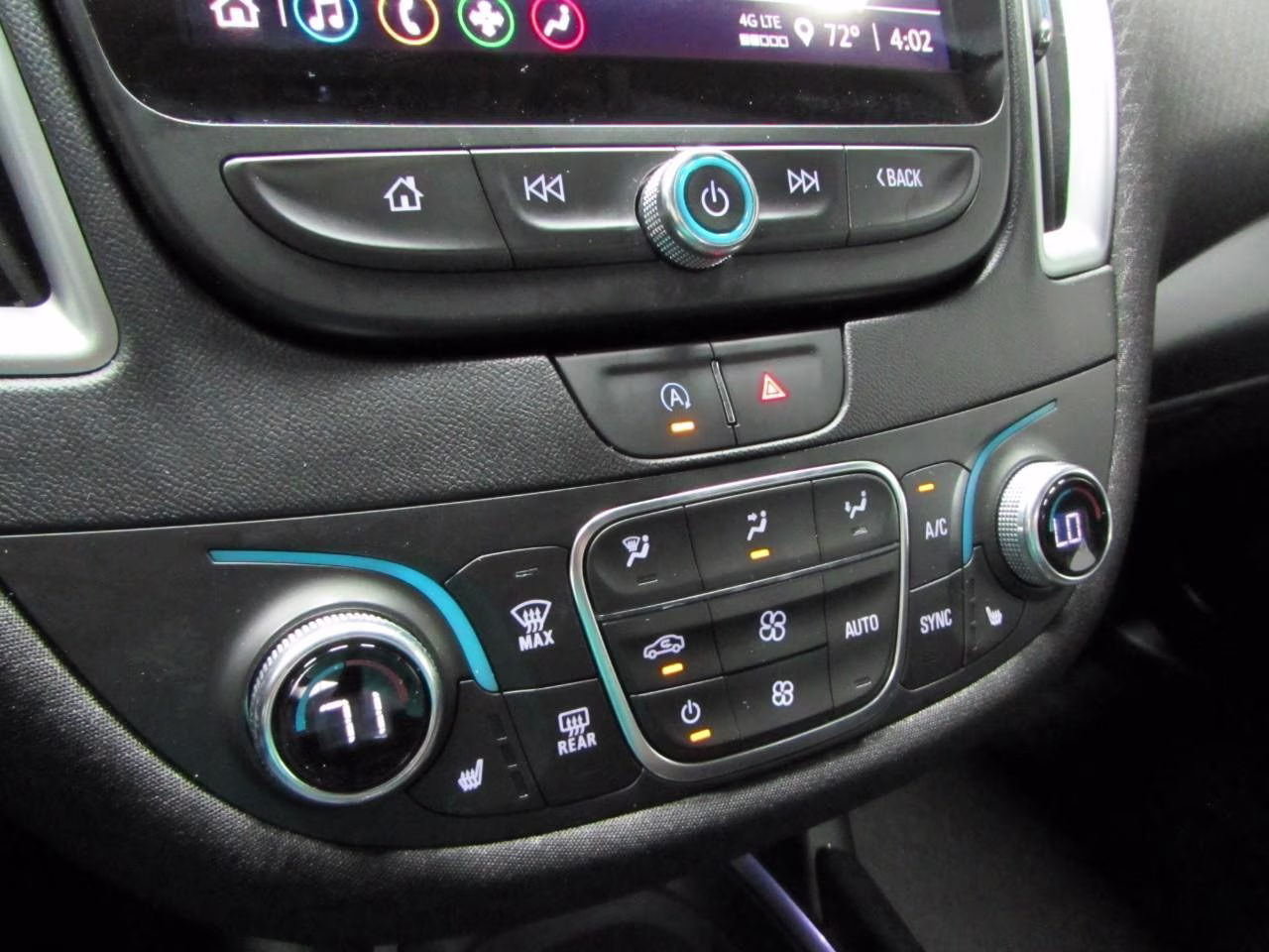 2024 Sterling Gray Metallic Chevrolet Malibu LT 1LT FWD Sedan