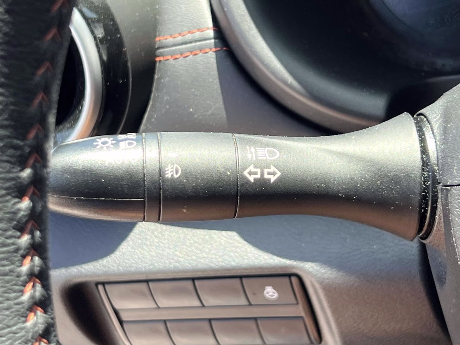 2023 Gray Nissan Kicks SR FWD FWD SUV