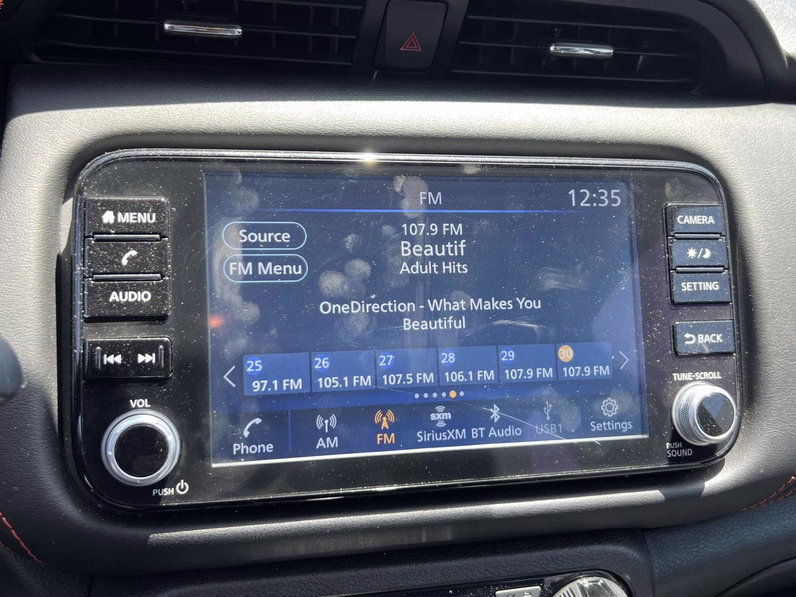 2023 Gray Nissan Kicks SR FWD FWD SUV