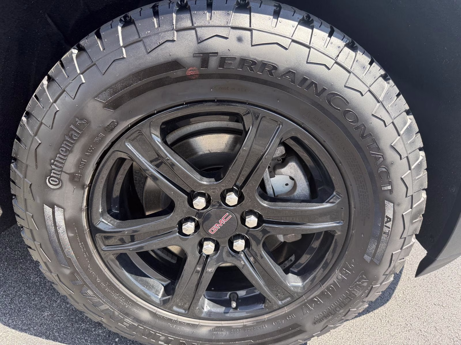2020 Satin Steel Metallic GMC Acadia AT4 AWD 4 Door