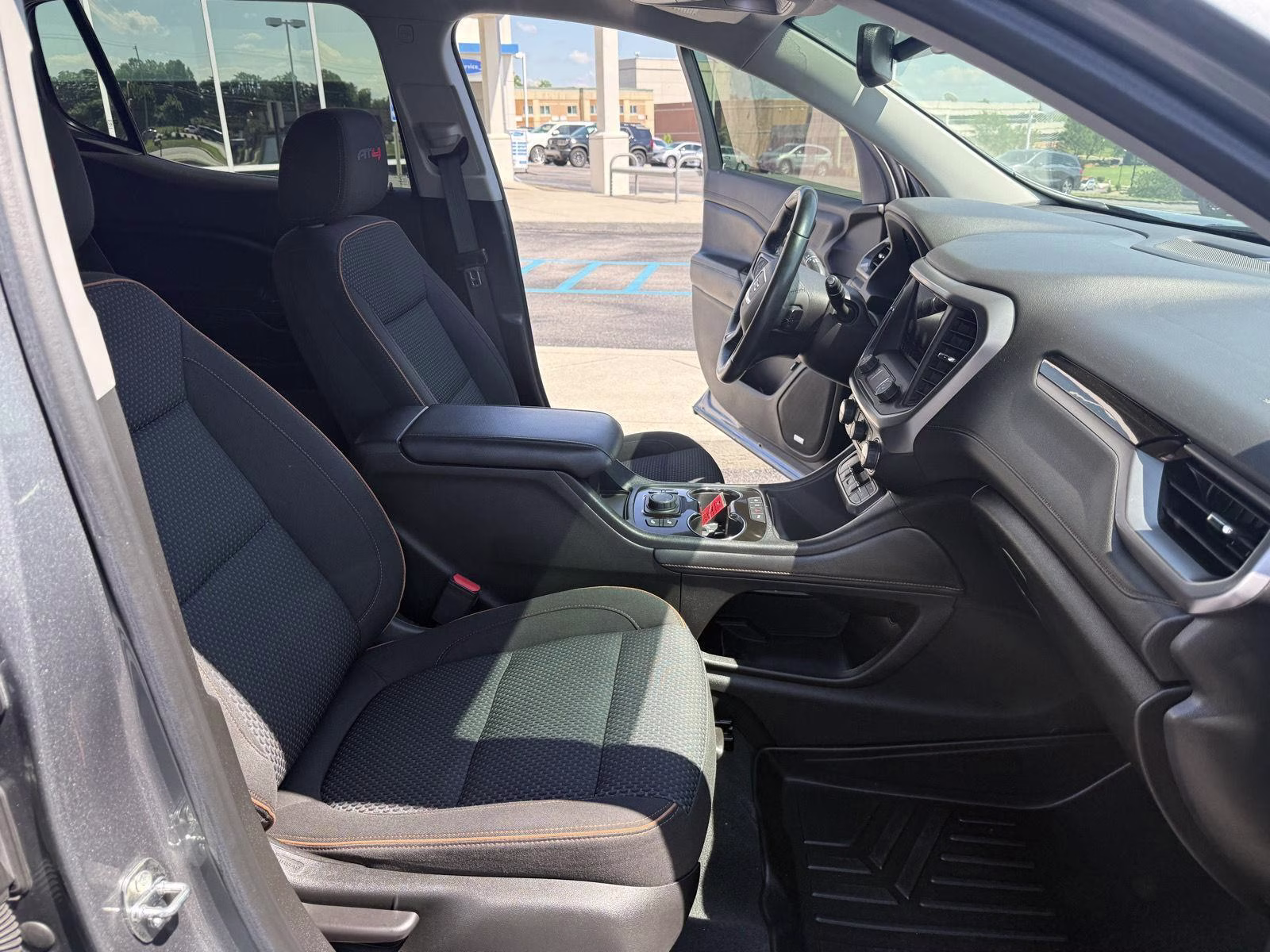 2020 Satin Steel Metallic GMC Acadia AT4 AWD 4 Door