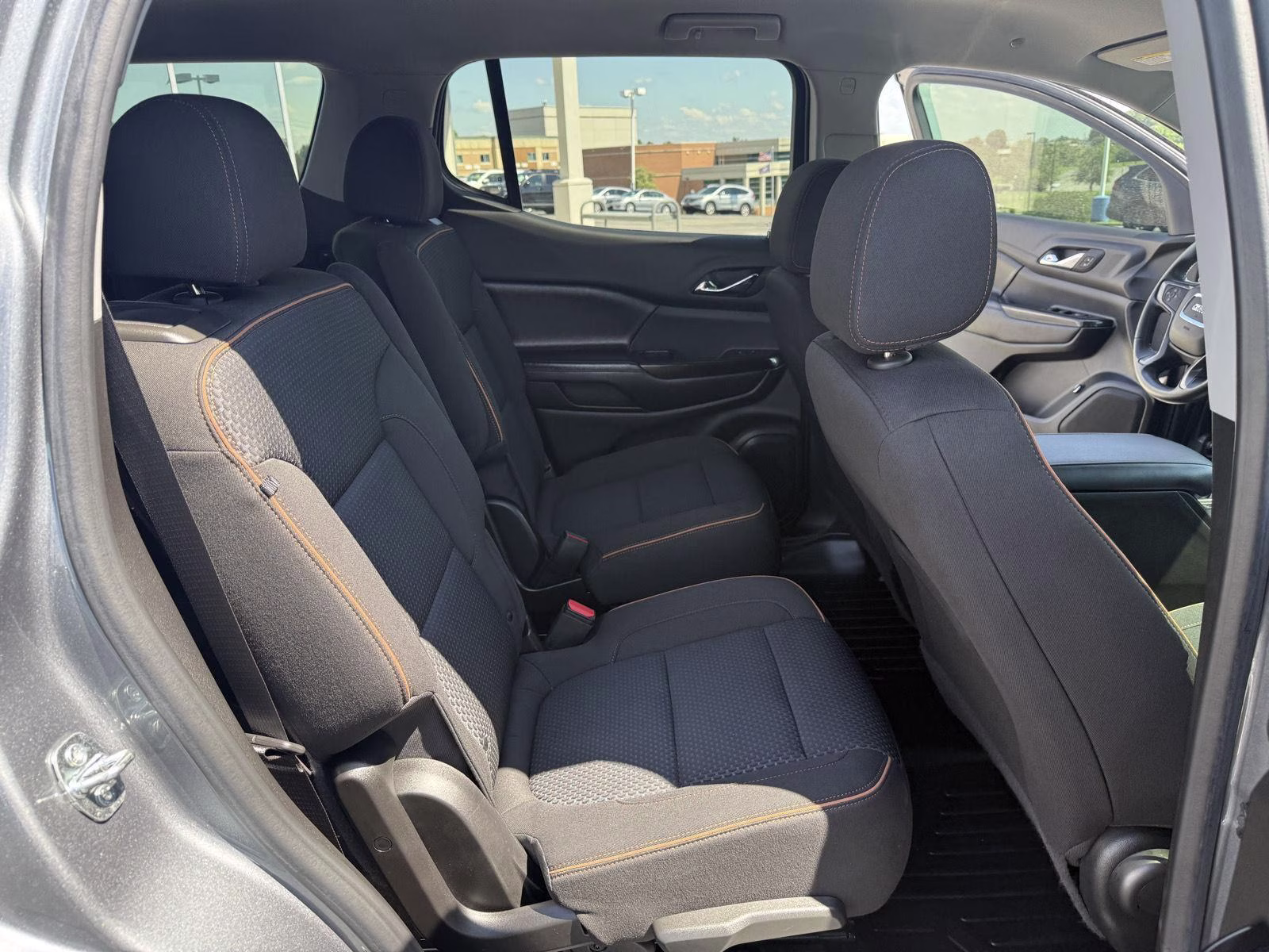 2020 Satin Steel Metallic GMC Acadia AT4 AWD 4 Door