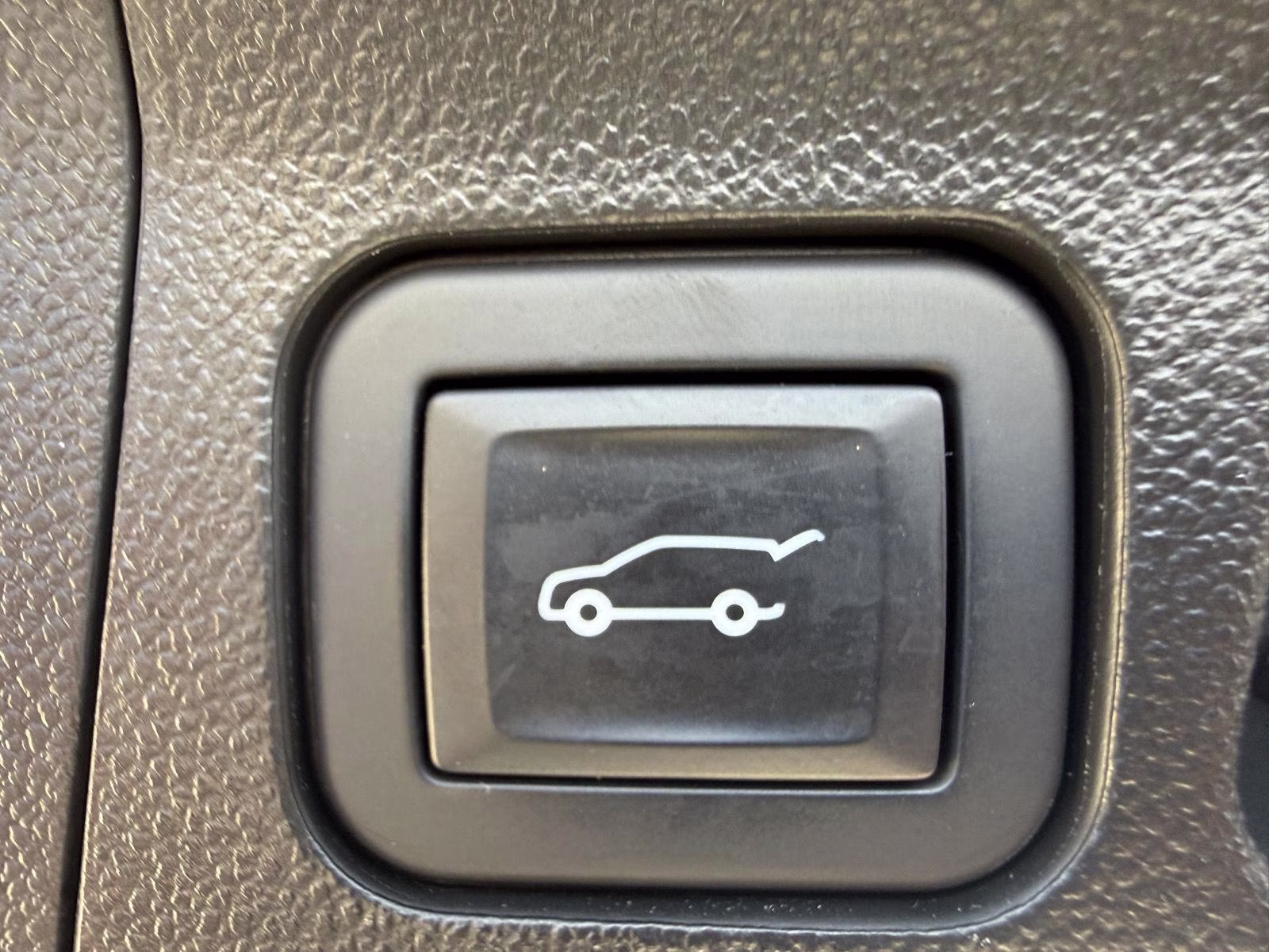 2020 Satin Steel Metallic GMC Acadia AT4 AWD 4 Door