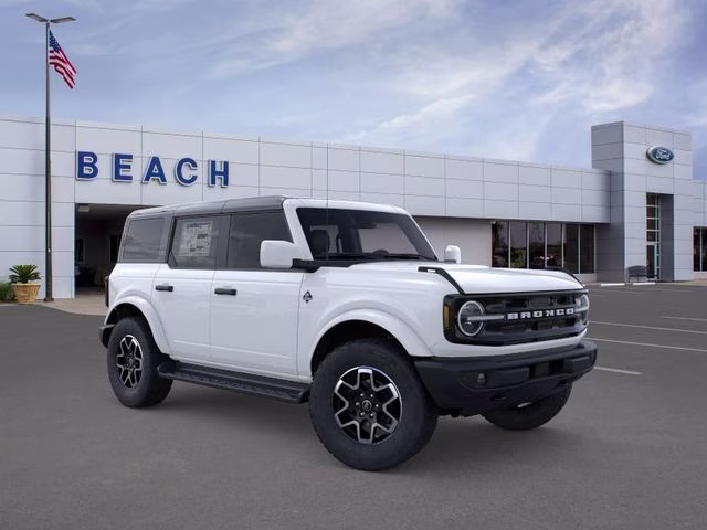 2026 Oxford White Ford Bronco Outer Banks 4X4 SUV