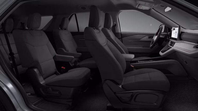 2026 Space White Metallic Ford Explorer Active RWD SUV