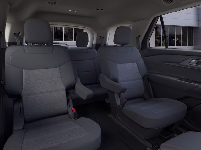 2026 White Metallic Ford Explorer Active RWD SUV