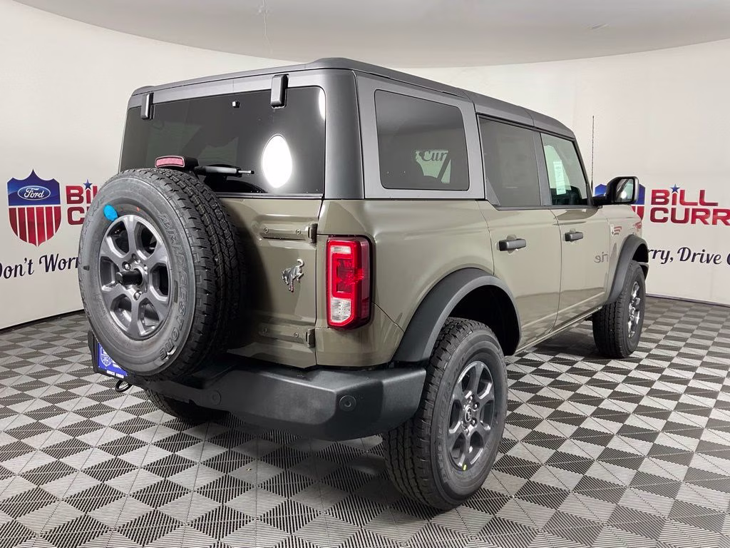 2026 Gray Ford Bronco Big Bend 4X4 SUV