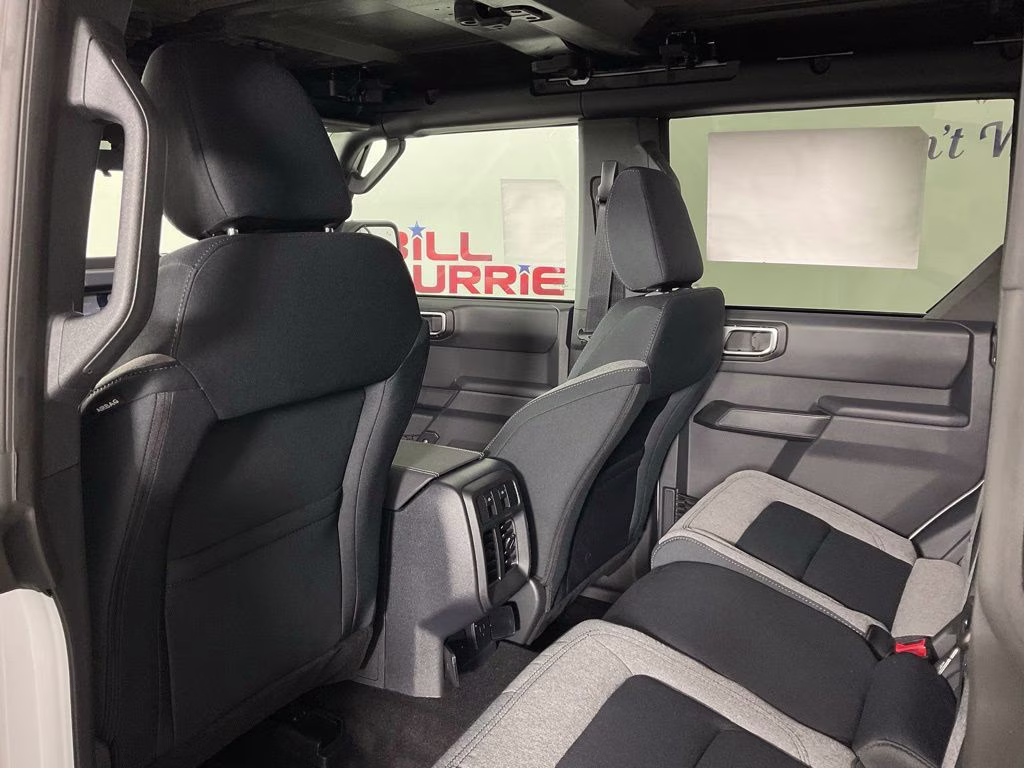 2026 Oxford White Ford Bronco Big Bend 4X4 SUV
