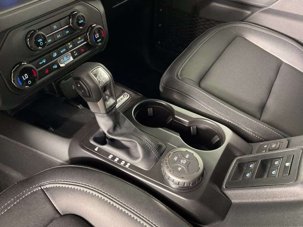 2026 Avalanche Ford Bronco Big Bend 4X4 SUV