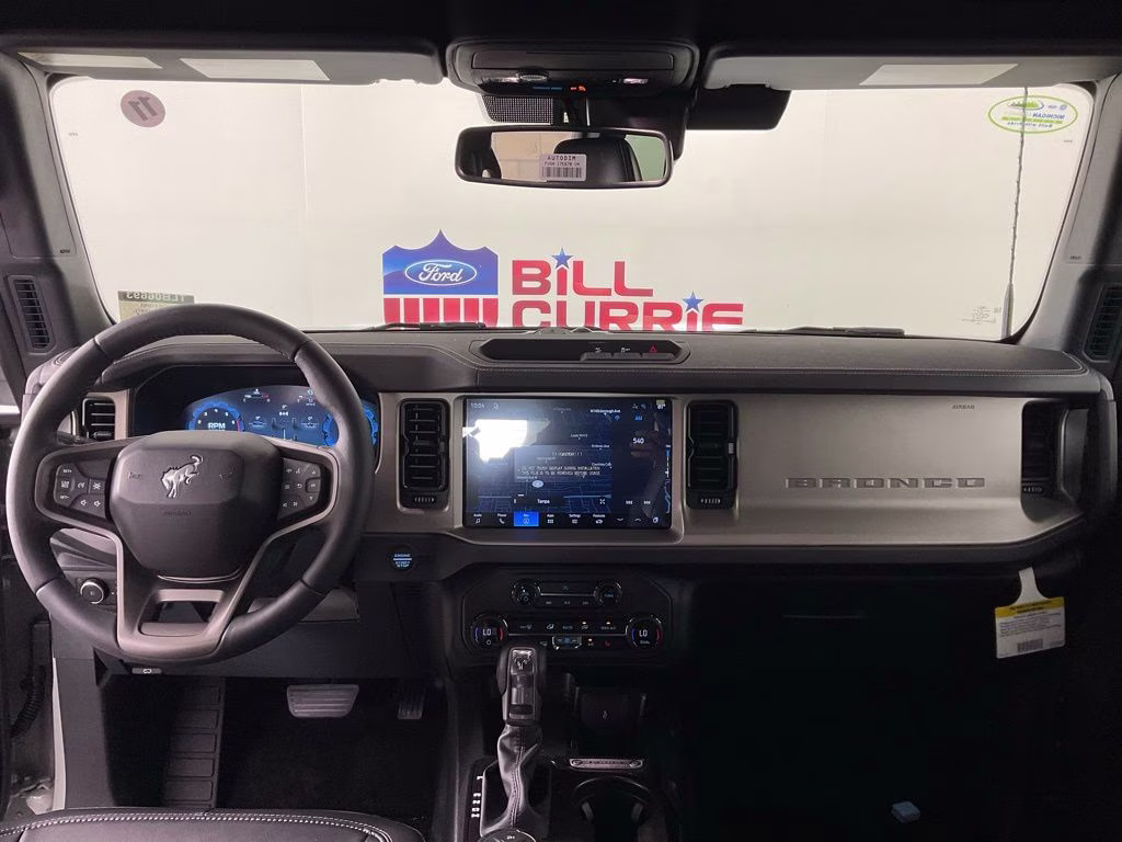 2026 Avalanche Ford Bronco Outer Banks 4X4 SUV