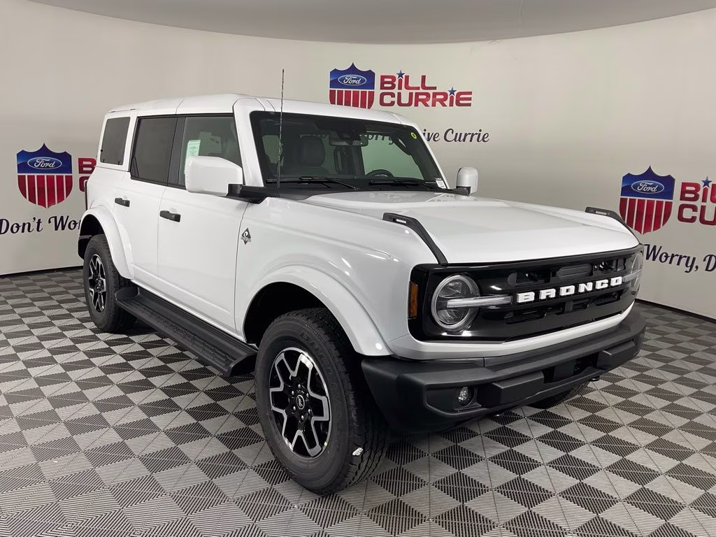 2026 Oxford White Ford Bronco Outer Banks 4X4 SUV