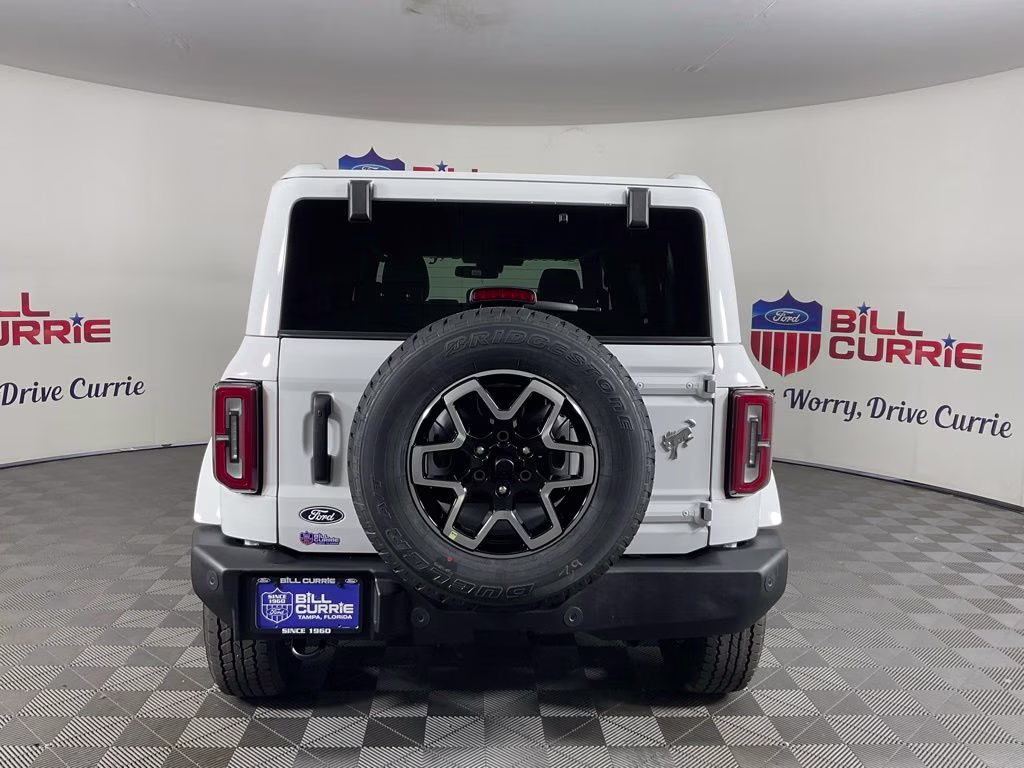 2026 Oxford White Ford Bronco Outer Banks 4X4 SUV
