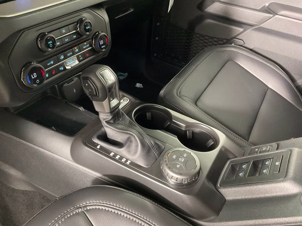 2026 Gray Ford Bronco Outer Banks 4X4 SUV
