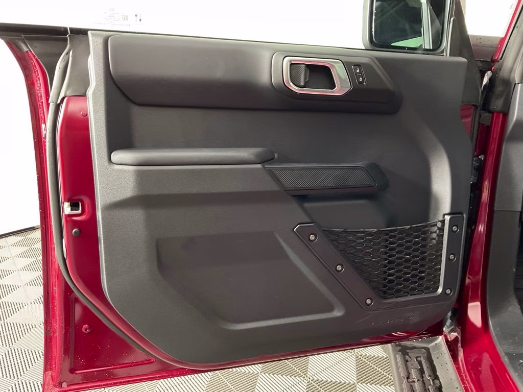 2026 Ruby Red Metallic Ford Bronco Outer Banks 4X4 SUV