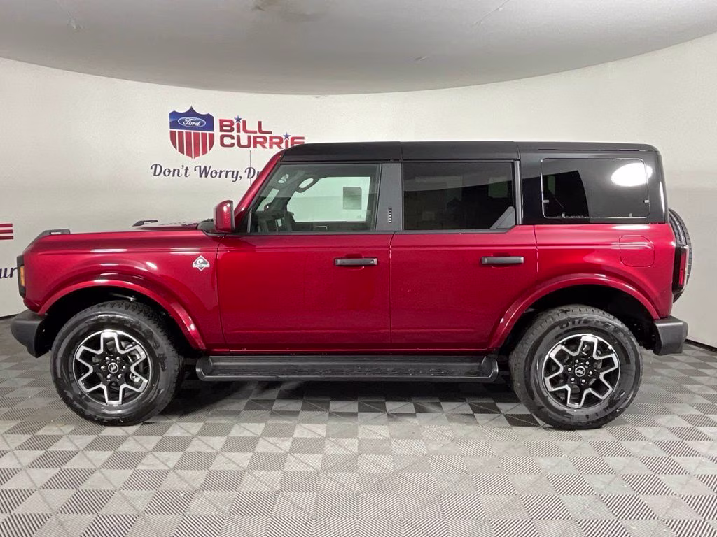 2026 Ruby Red Metallic Ford Bronco Outer Banks 4X4 SUV