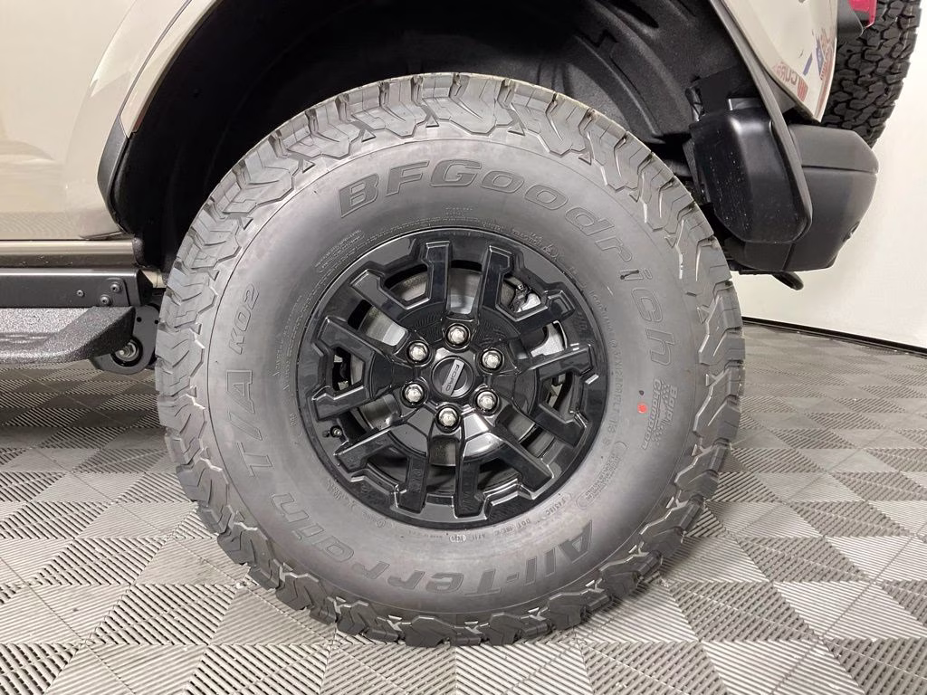 2026 Gray Ford Bronco Raptor 4X4 SUV