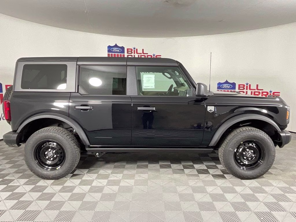 2026 Shadow Black Ford Bronco Big Bend 4X4 SUV