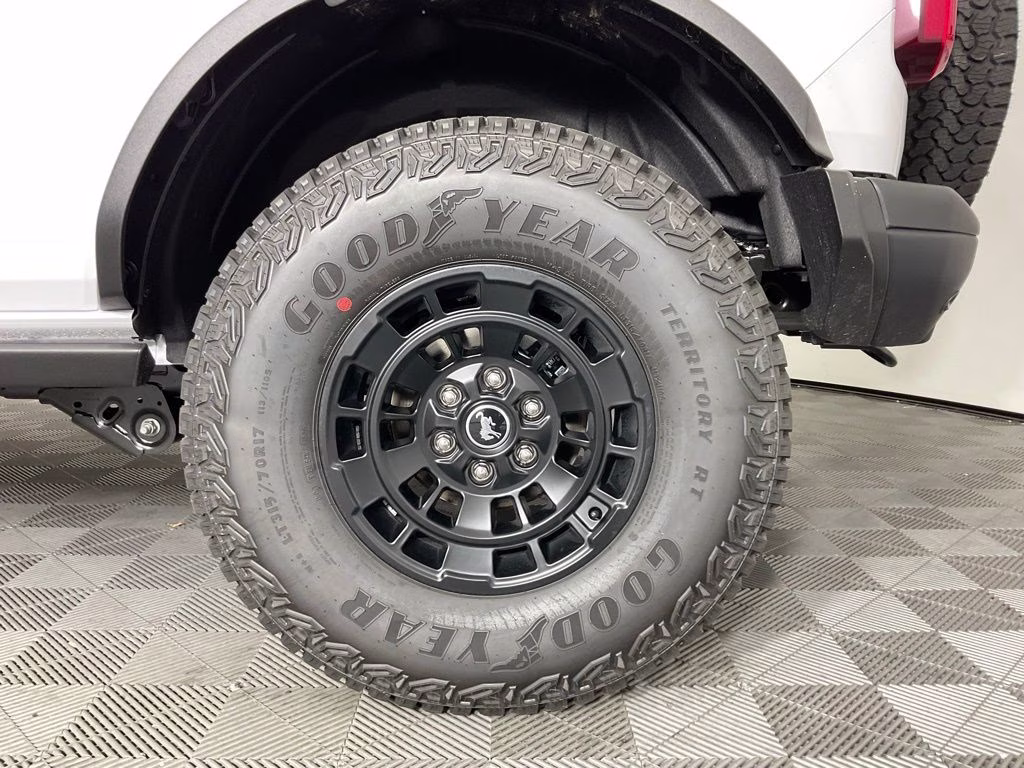 2026 Oxford White Ford Bronco Big Bend 4X4 SUV