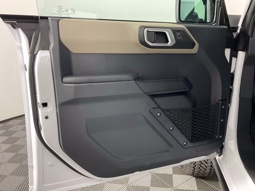 2026 Oxford White Ford Bronco Big Bend 4X4 SUV