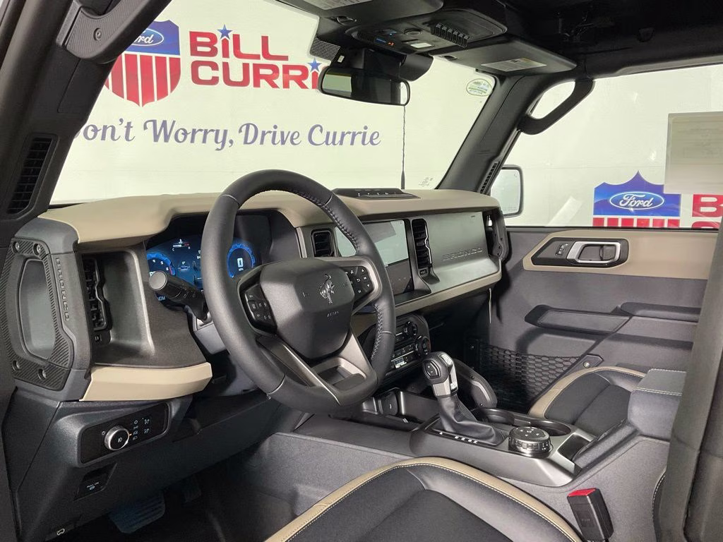 2026 Oxford White Ford Bronco Big Bend 4X4 SUV