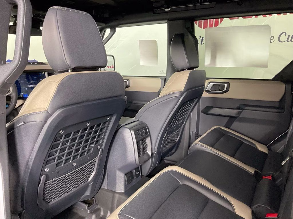 2026 Oxford White Ford Bronco Big Bend 4X4 SUV