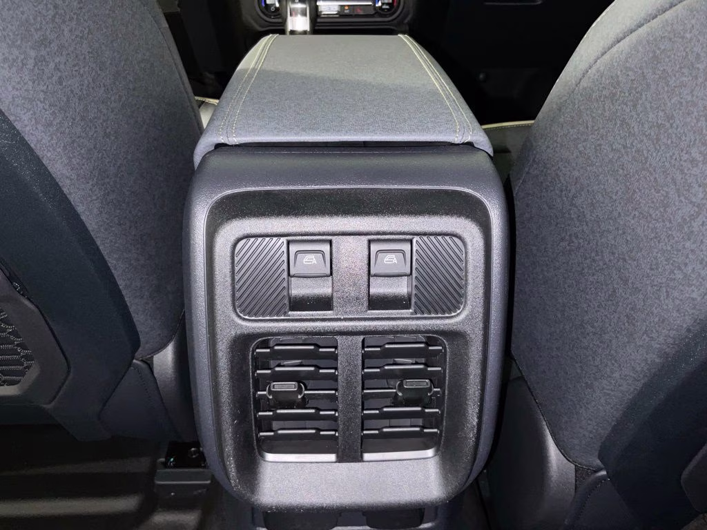 2026 Oxford White Ford Bronco Big Bend 4X4 SUV