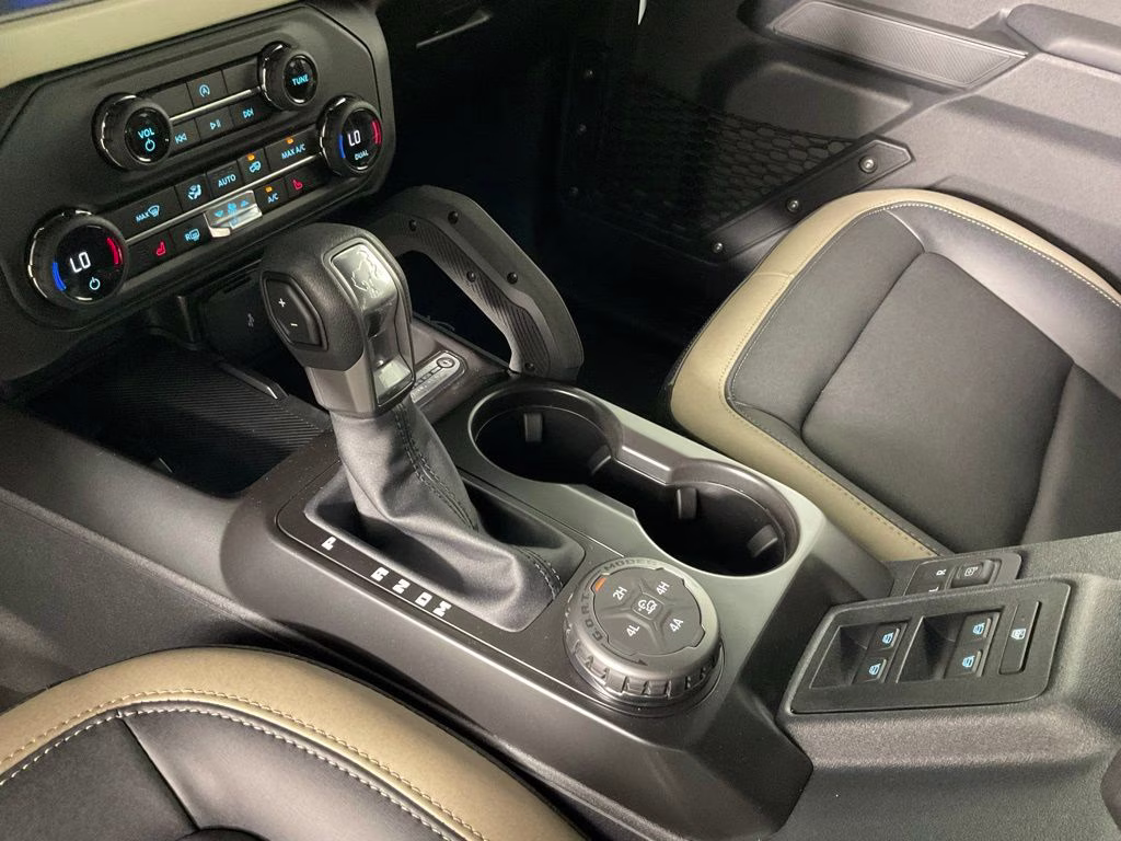 2026 Oxford White Ford Bronco Big Bend 4X4 SUV