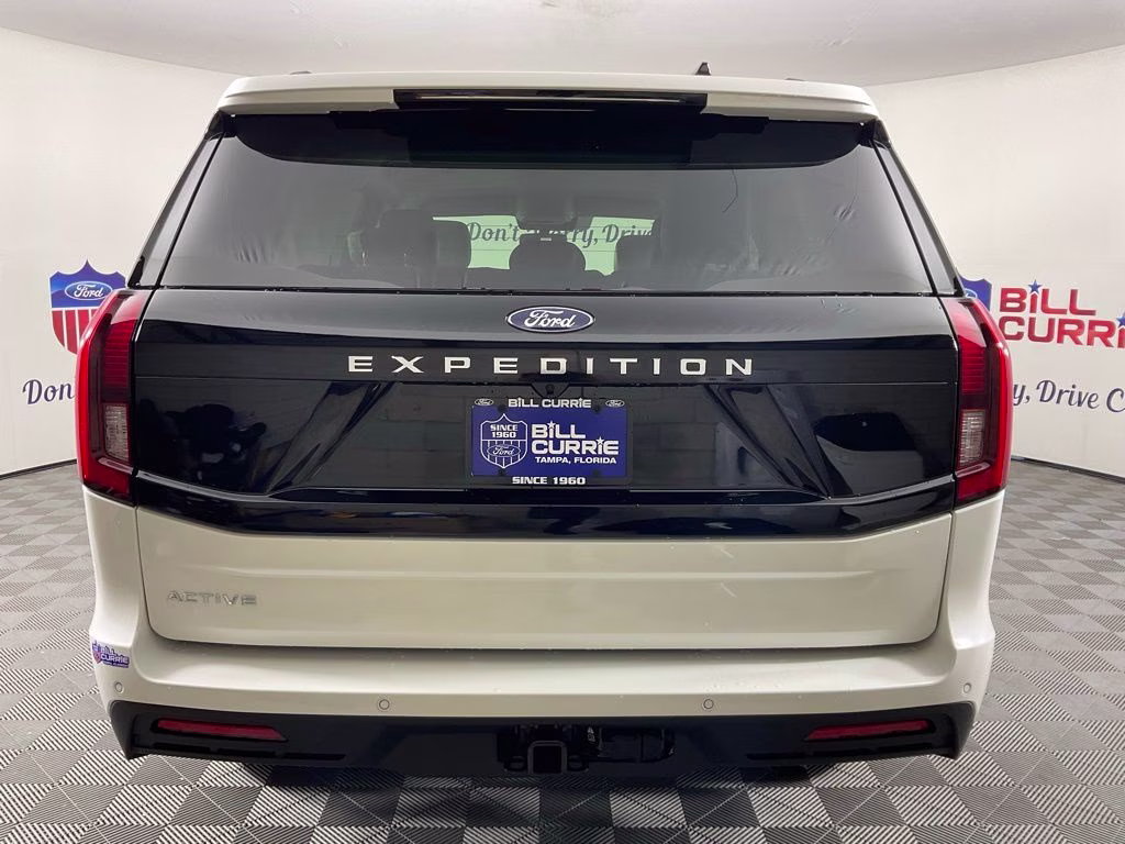 2026 White Ford Expedition Active RWD SUV